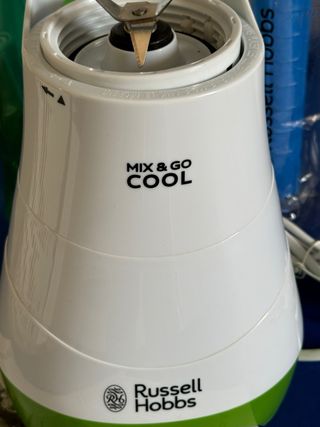 Batidora vaso individual Russell Hobbs