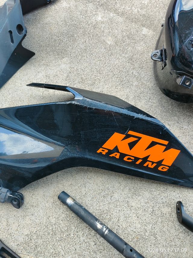 Ktm Duke 125 pezzi di ricambio
