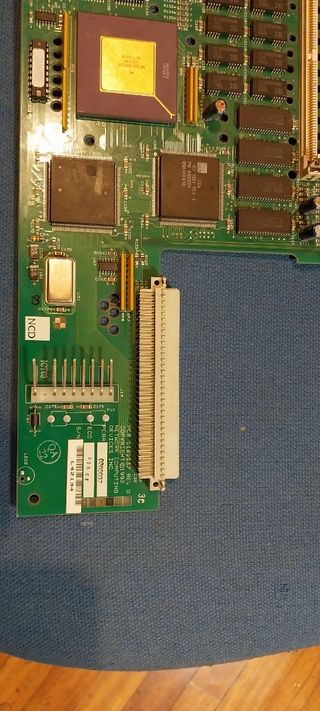 Procesador MOTOROLA 88100 RISC con placa