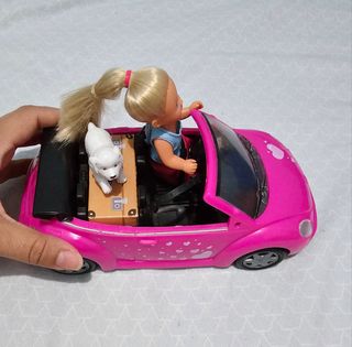 Coche juguete para niña