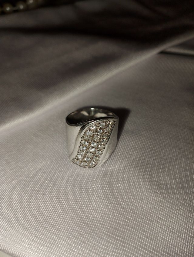 Anello argento con zirconi
