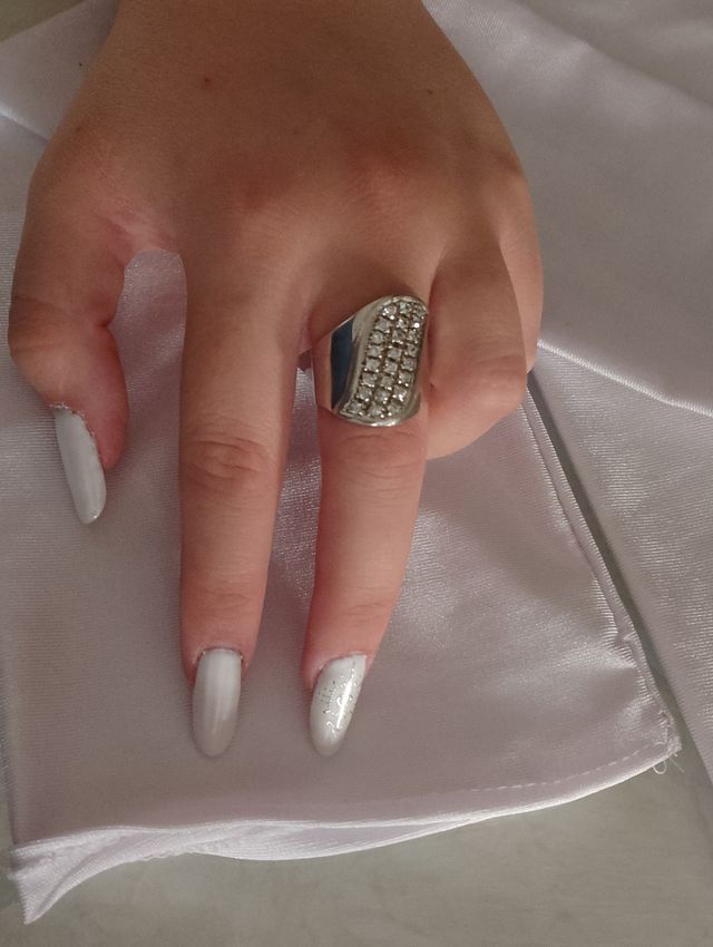 Anello argento con zirconi