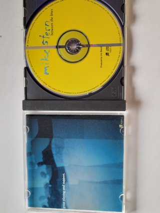 Between The Lines. Mike Stern (CD Original 1996)