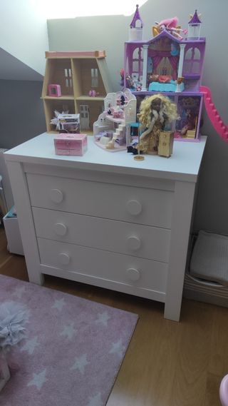 Cómoda habitación infantil.