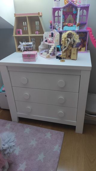 Cómoda habitación infantil.