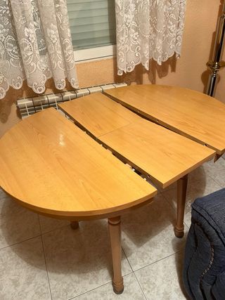 Tavoli allungabili 80x100 con vetro protettivo