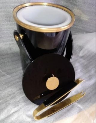 Cubitera y pinzas retro