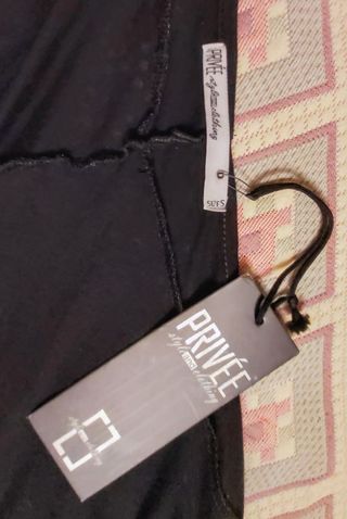 Túnica preta rendada