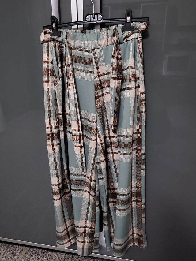 Pantaloni a quadri celeste marrone