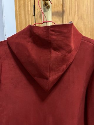 Chaqueta granate burdeos gris tipo neopreno