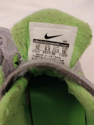 Scarpe Nike 23 ,5