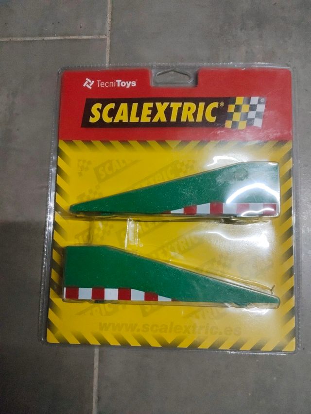 Scalextric bordes pianos recta
