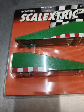 Scalextric bordes pianos recta