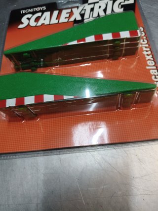 Scalextric bordes pianos recta