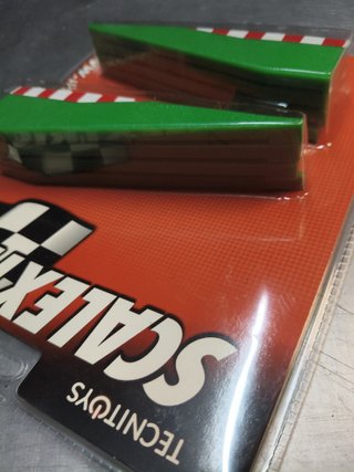 Scalextric bordes pianos recta