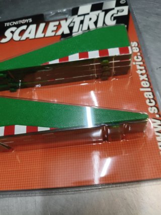 Scalextric bordes pianos recta
