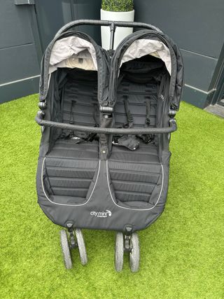 Carro gemelar Baby jogger