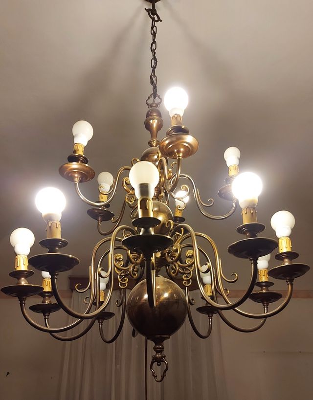 Lampadario design 15luci in ottone