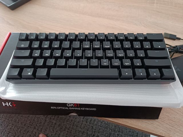 Teclado y ratón gaming