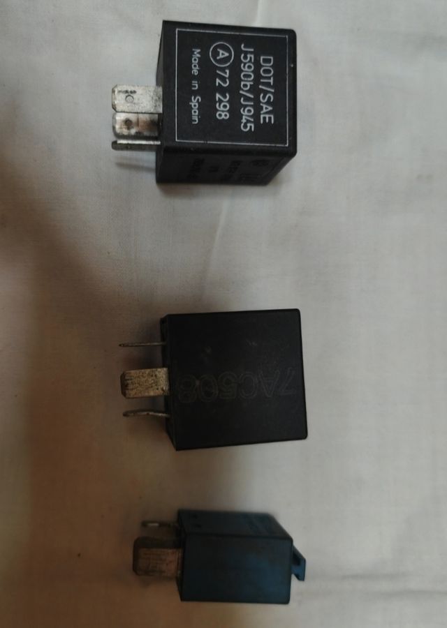 Rele de coche Ford escort.