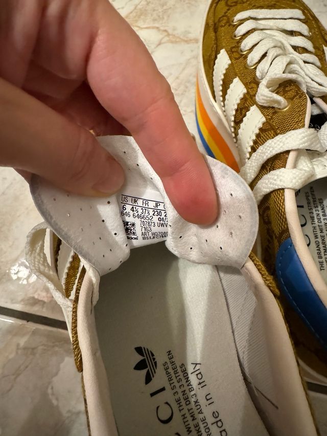 Amazing shoes woman Gucci X Adidas