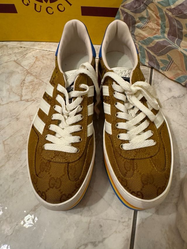 Amazing shoes woman Gucci X Adidas
