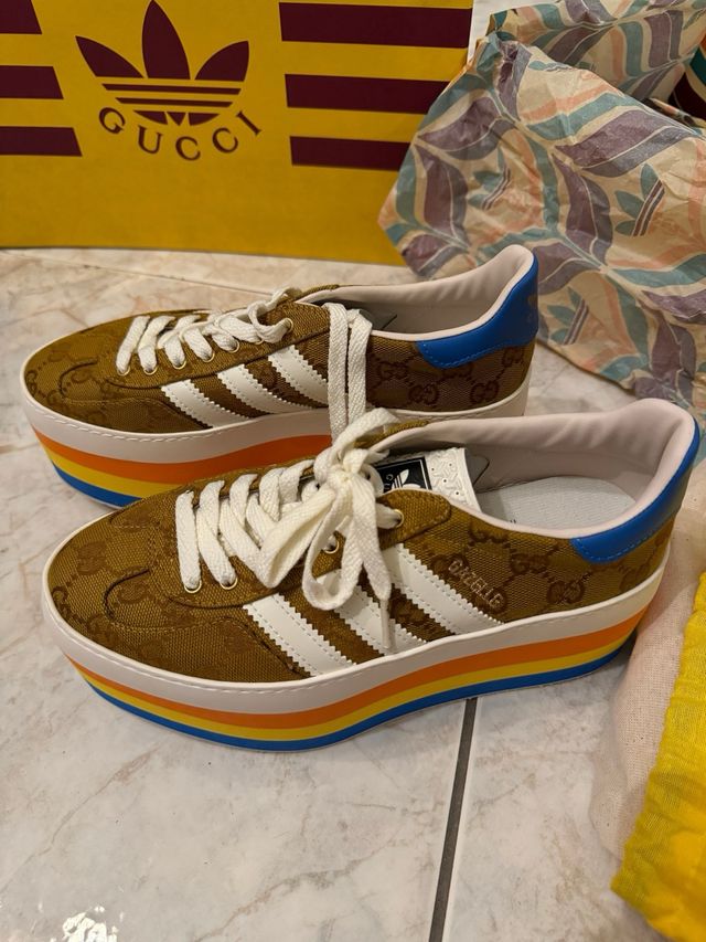 Amazing shoes woman Gucci X Adidas
