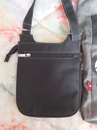 Bolso y bandolera Pucca