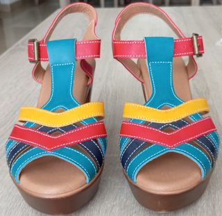 Sandalias de tacón con plataforma