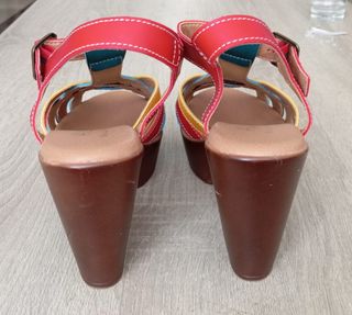 Sandalias de tacón con plataforma