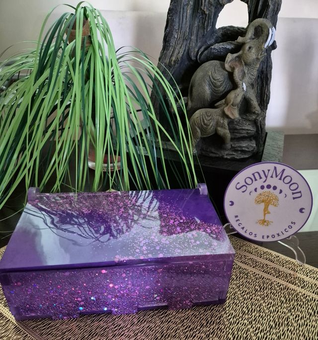 Caja resina personalizada