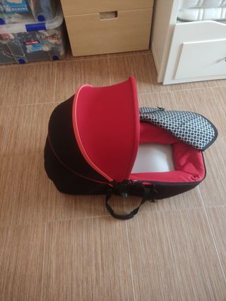 Juego de silleta,maxi-cosi y capazo