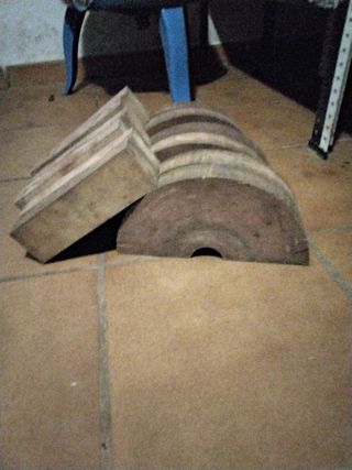 Prensa de uva fermentada.