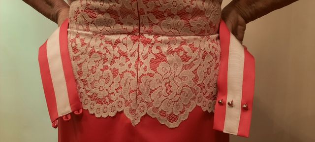 Vestido de fiesta, solo una puesta.