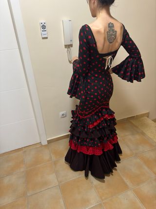 Traje sevillana  