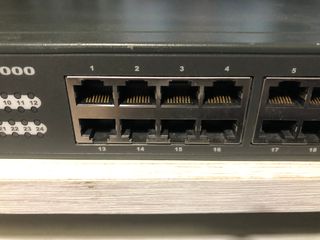 Switch profesional SMC Gigabit Ethernet 24 puertos