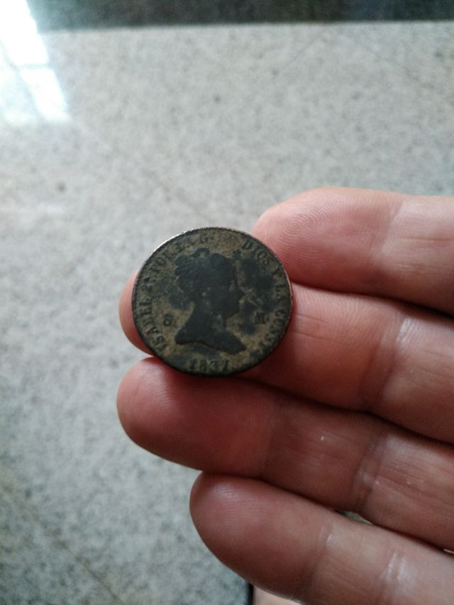 moneda 8 maravies isabel 2. 