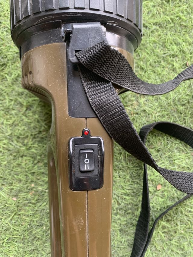 Linterna Militar Recargable