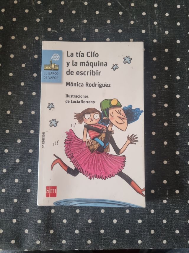 La tía Clio y la maquina de escribir