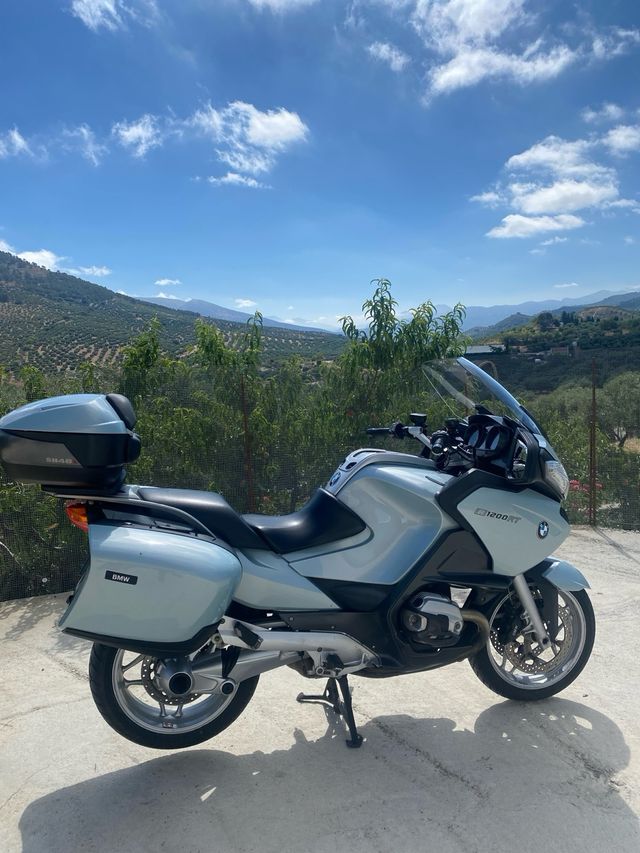 BMW R1200RT DOBLE ARBOL DE LEVAS