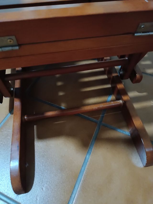 Mecedora de madera 