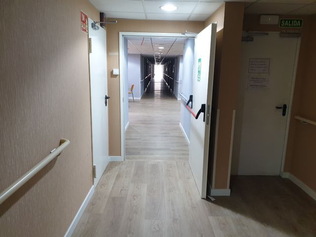 CARPINTERO TARIMA FLOTANTE