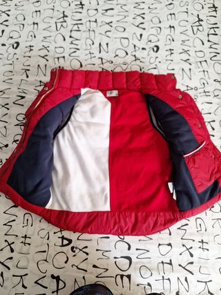 Chaleco rojo de Tommy Hilfiger 