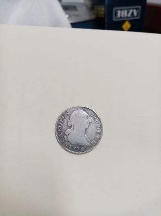 Moneda Carlos III
