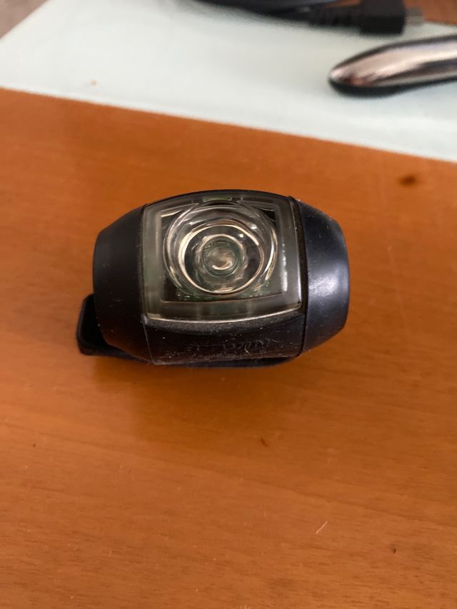 Luz led recargable bicicleta