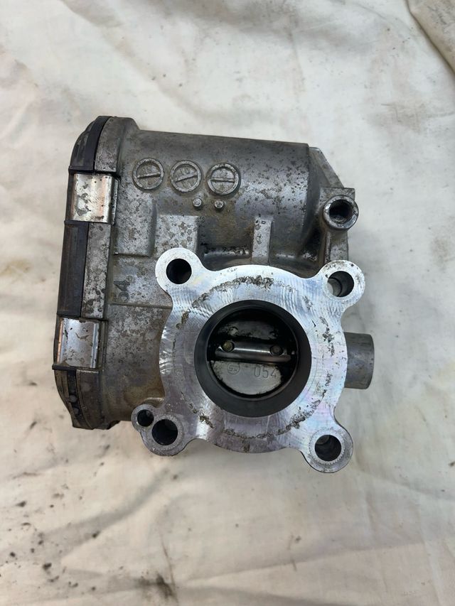 Cuerpo mariposa smart 450