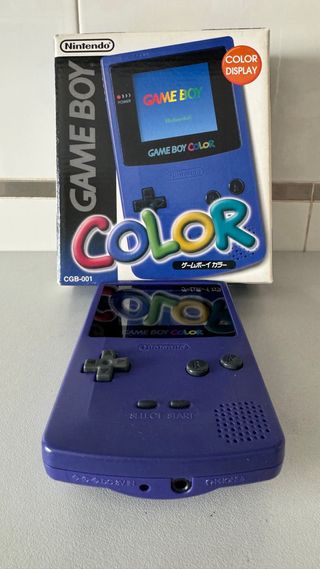 Nintendo Game Boy Color Purple CGB-001