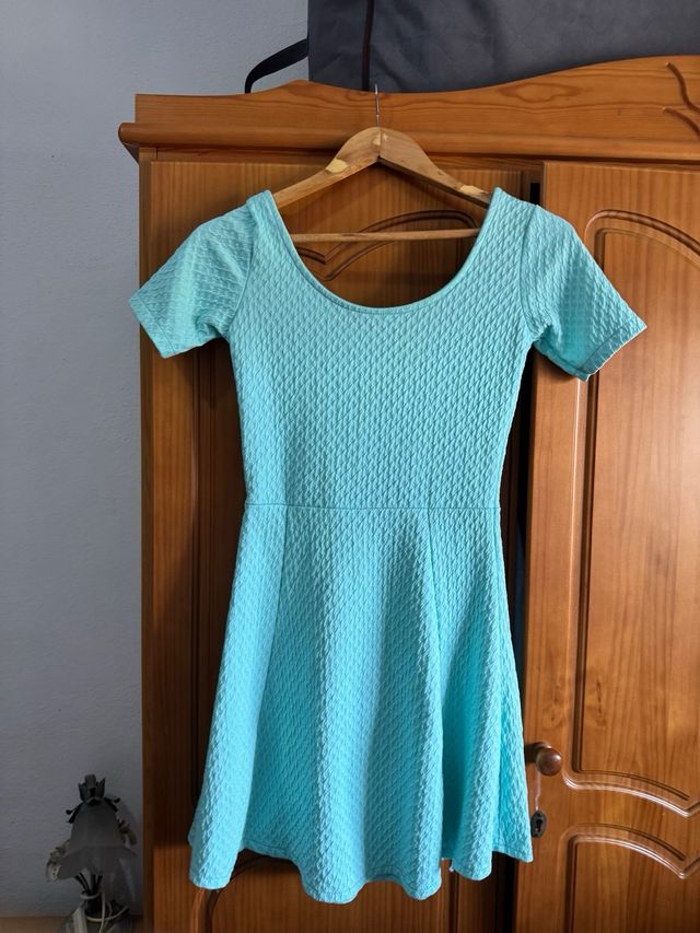 Vestido corto verde agua