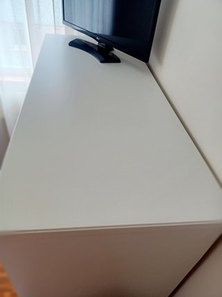 Armario puertas plegables de Ikea.