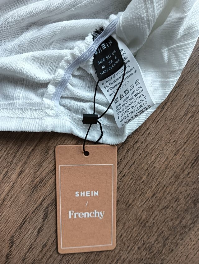 T-shirt Shein Branca M